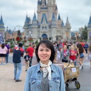 Meet your Posher, Lin